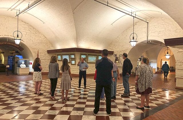 Tour the Ohio Statehouse